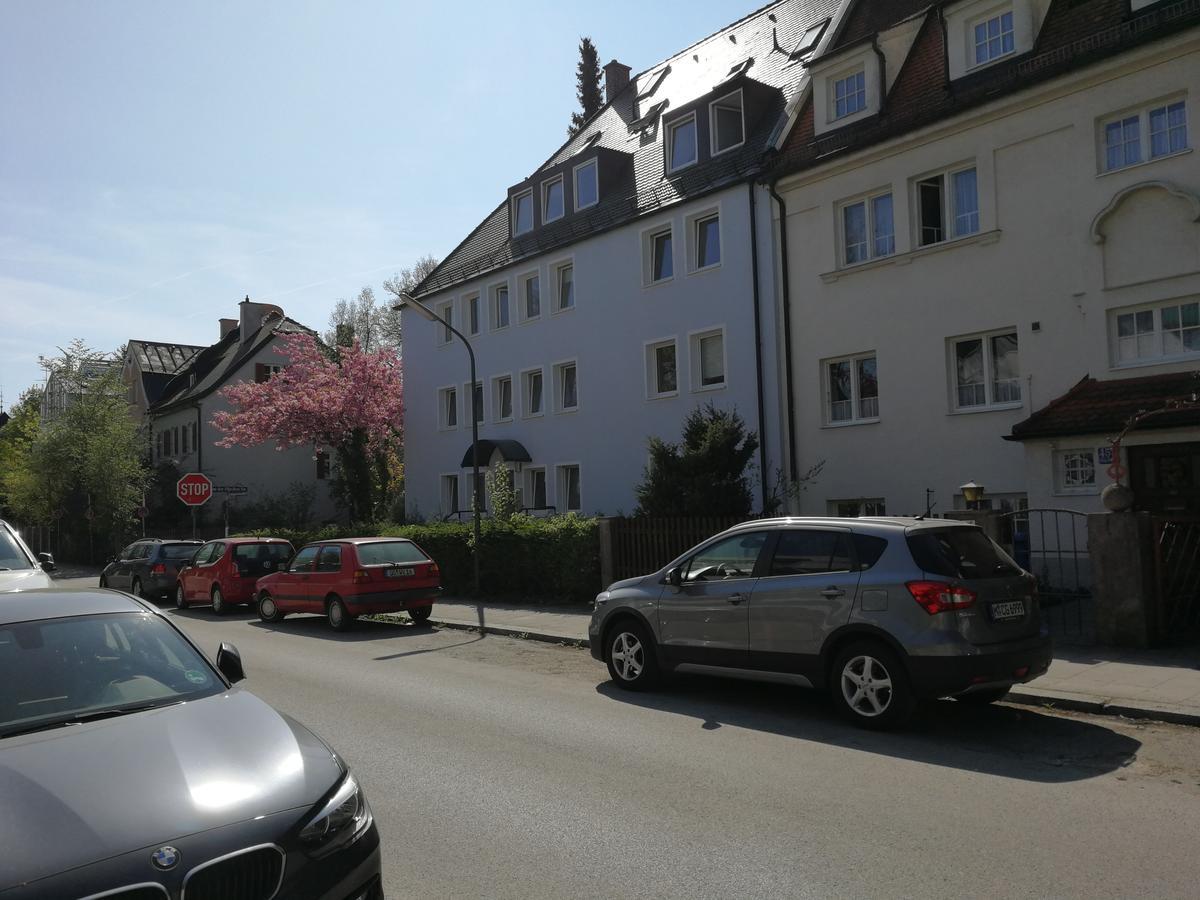 Boardinghouse Munchen-Laim Hotel Екстериор снимка